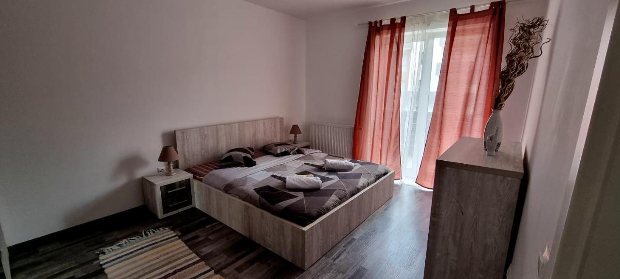 Swan Brasov Apartment Dış mekan fotoğraf